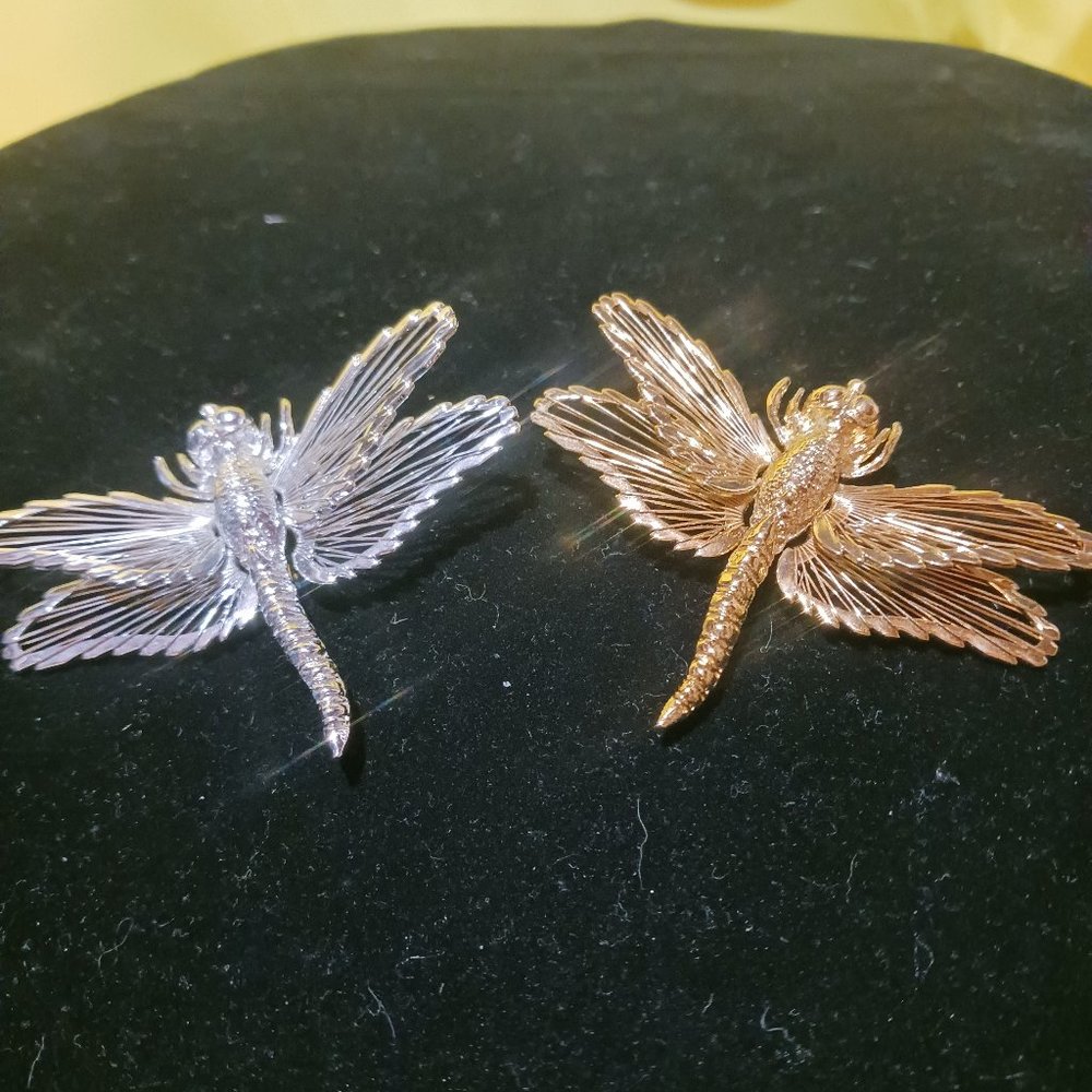 2 Monet Dragonfly brooches